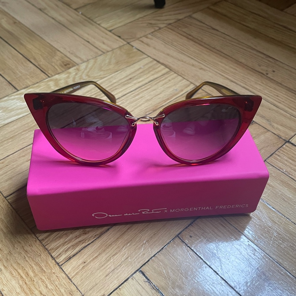 Oscar De La Renta X Morgenthal Frederics Oversized Twist Sunglasses